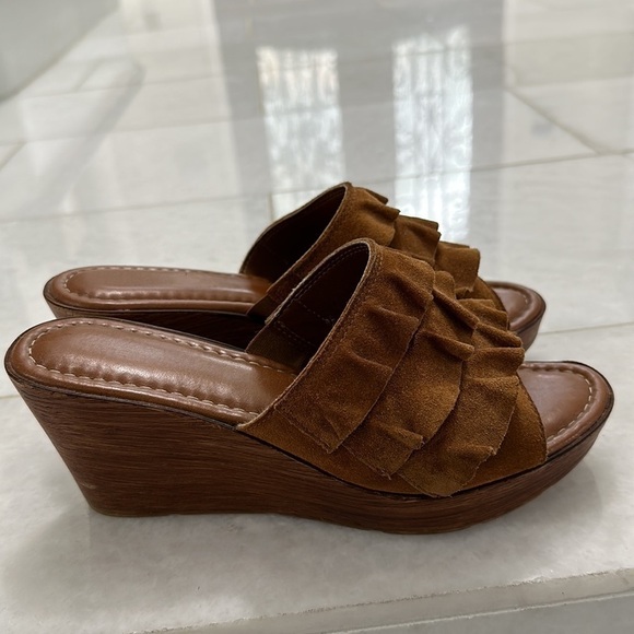 Women’s Bellavita Wedge Sandals Size 8.5 - Picture 3 of 7